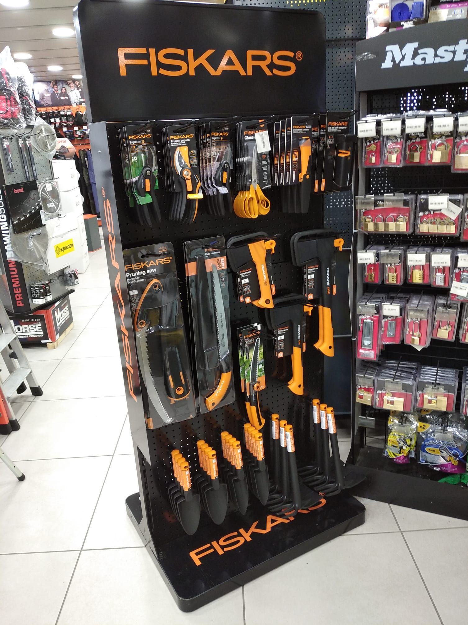 ΚΥΖΗΡΙΔΗΣ Π ΓΕΩΡΓΙΟΣ ΑΒΕΕ ΠΕΙΡΑΙΑΣ FISKARS ΒΙΟΜΗΧΑΝΙΚΑ ΕΙΔΗ
